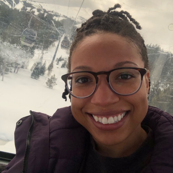 Meet your Posher, Bianca - Picture 3 of 5